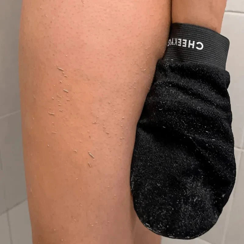 CheekyGlo Exfoliating Glove